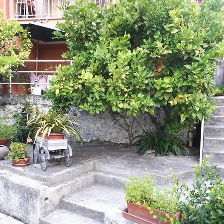 Ai Tre Limoni Bed & Breakfast Varazze Dış mekan fotoğraf