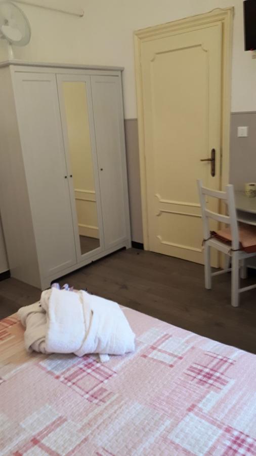 Ai Tre Limoni Bed & Breakfast Varazze Dış mekan fotoğraf